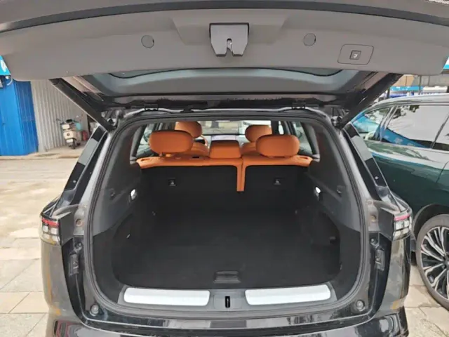 Dongfeng eπ 008 — Фото автомобиля 18