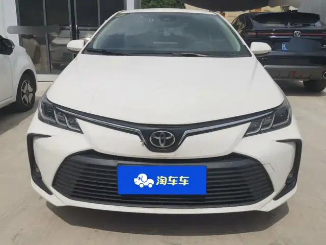 Toyota Corolla — Фото автомобиля 2