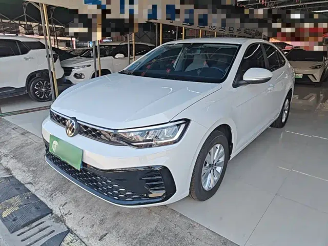 Фотография автомобиля — Volkswagen Lavida
