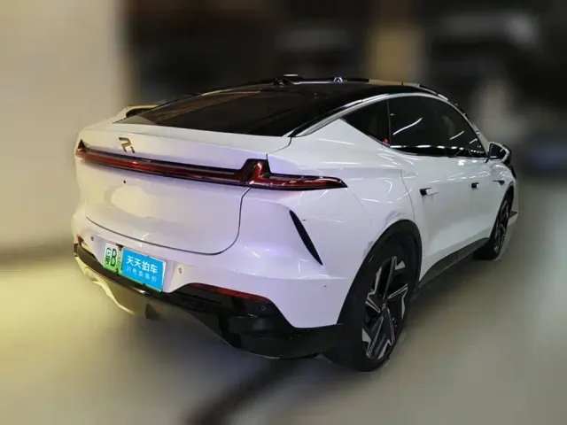 Roewe Feifan R7 — Фото автомобиля 2