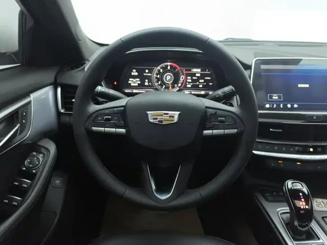 Cadillac CT5 — Фото автомобиля 15