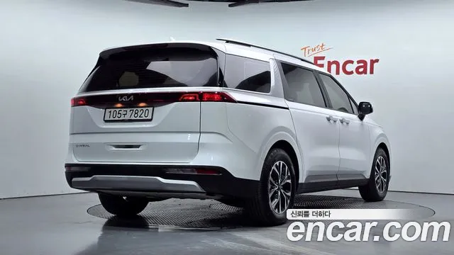 Kia Canival Carnival 4 поколение Дизель 9 мест Prestige — Фото автомобиля 2