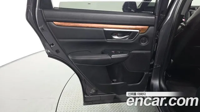Honda CR-V 5th Gen — Фото автомобиля 14