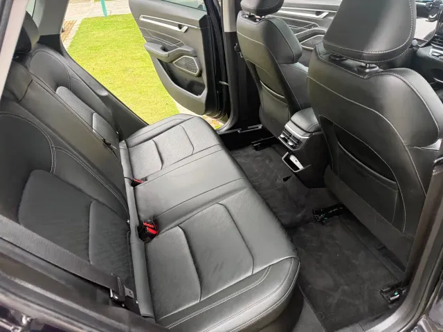 Geely Emgrand — Фото автомобиля 14