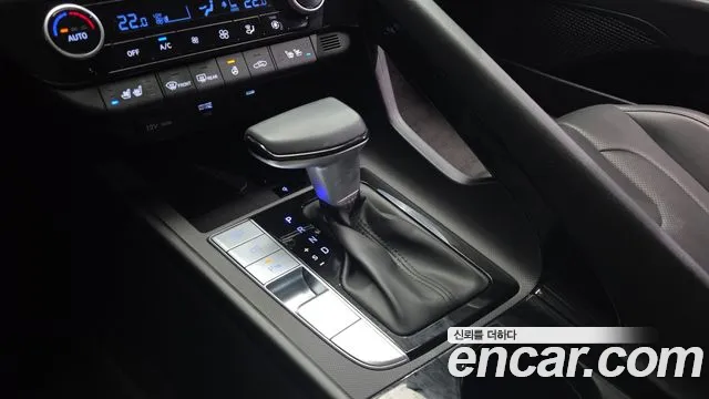 Hyundai Avante CN7 — Фото автомобиля 9