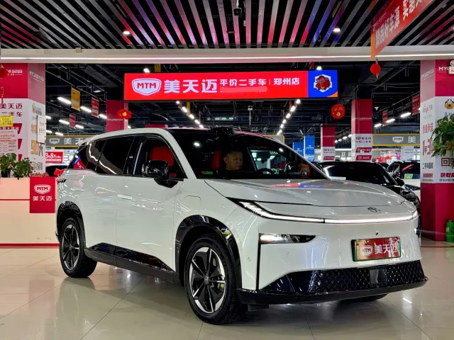 Toyota BoZhi 3X — Фото автомобиля 3