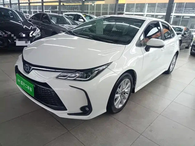 Фотография автомобиля — Toyota Corolla