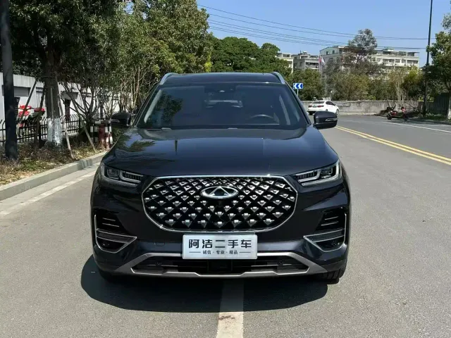 Chery Tiggo 8 PLUS — Фото автомобиля 2