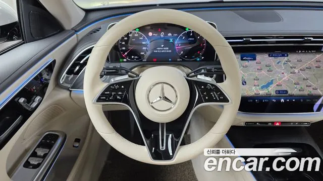 Mercedes-Benz E-Class — Фото автомобиля 15
