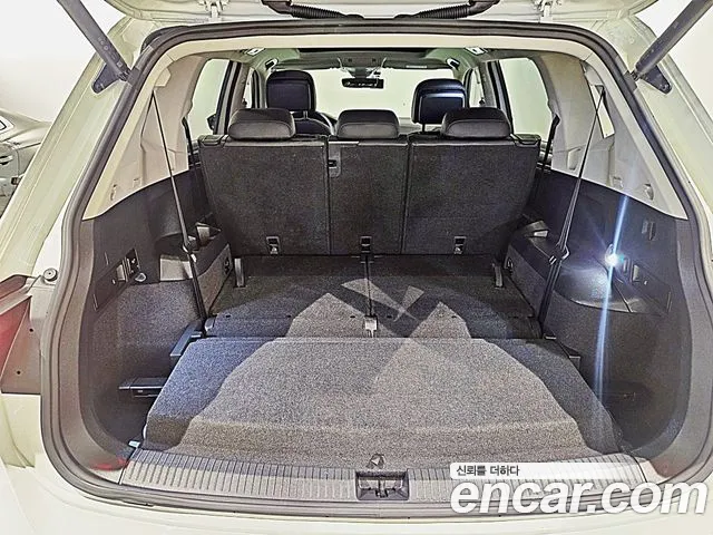 Volkswagen Tiguan — Фото автомобиля 5