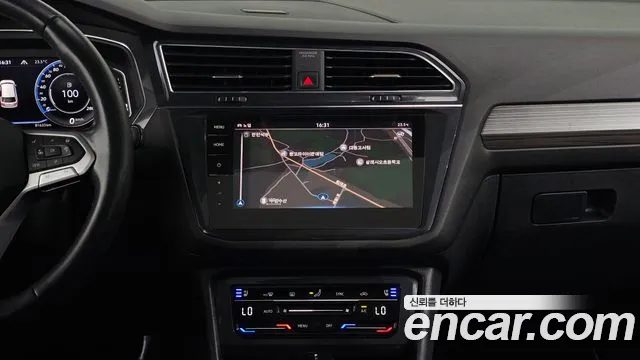 Volkswagen Tiguan — Фото автомобиля 13