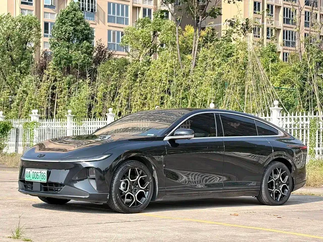 Фотография автомобиля — Changan Qiyuan A07