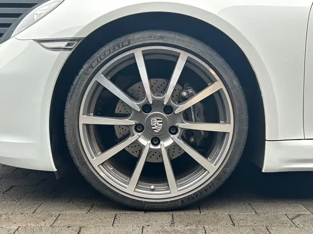 Porsche 718 — Фото автомобиля 6