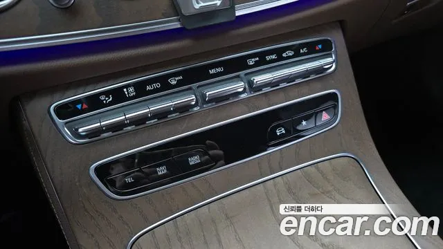 Mercedes-Benz E-Class W213 — Фото автомобиля 28