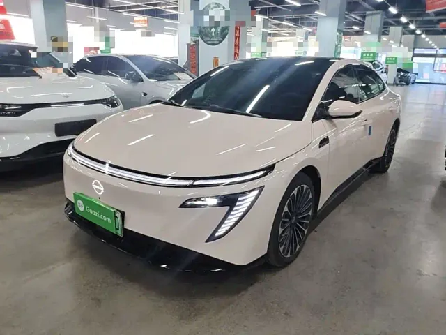 Фотография автомобиля — Nissan N7