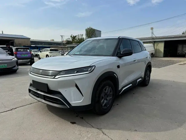 Фотография автомобиля — BYD Yuan UP