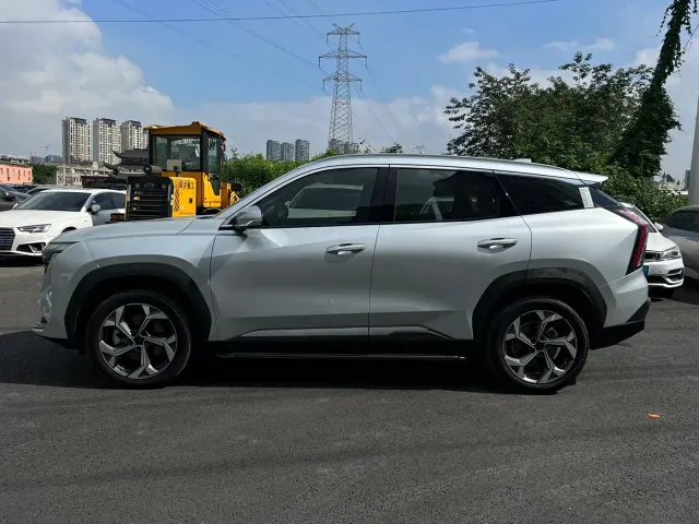 Geely Boyue L — Фото автомобиля 5