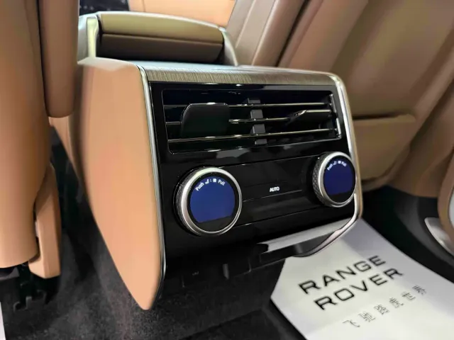 Land Rover Range Rover — Фото автомобиля 18