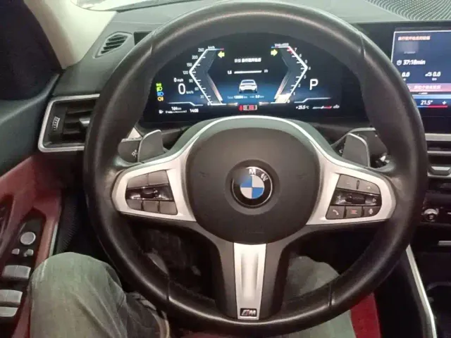BMW 3 Series — Фото автомобиля 10