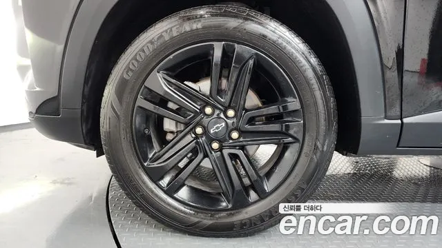 ChevroletGMDaewoo Trax Trax Кроссовер — Фото автомобиля 5