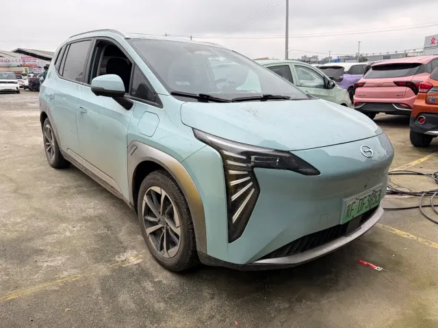 GAC Aion Y — Фото автомобиля 2