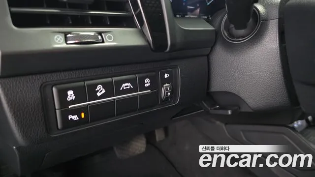 KG_Mobility_Ssangyong Rexton Новый Rexton Sport Дизель 2.2 4WD — Фото автомобиля 27