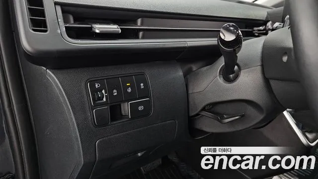 Hyundai Staria Staria Карго 3 места — Фото автомобиля 16