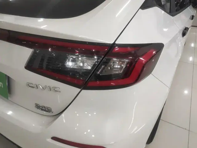 Honda Civic — Фото автомобиля 7