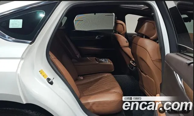 Genesis G80 Бензин 2.5 турбо AWD — Фото автомобиля 11