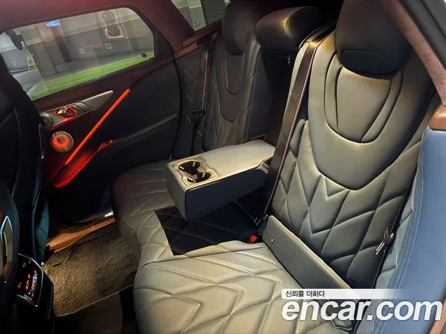 BMW XM G09 — Фото автомобиля 6