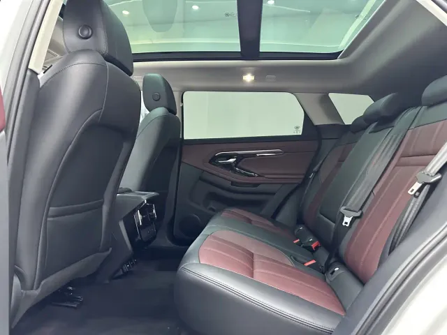Land Rover Range Rover Evoque — Фото автомобиля 9