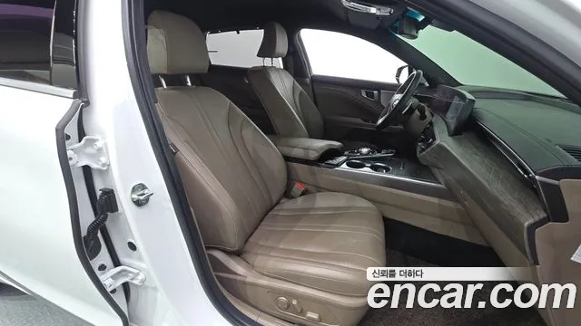 Kia K8 Hybrid — Фото автомобиля 16