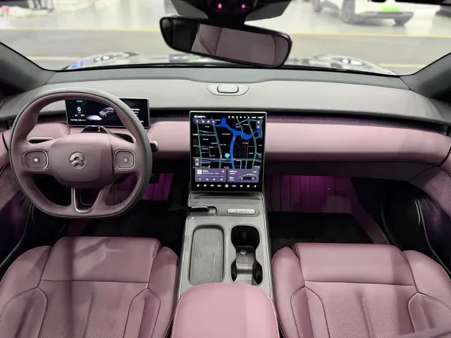Nio ET5 Touring — Фото автомобиля 11