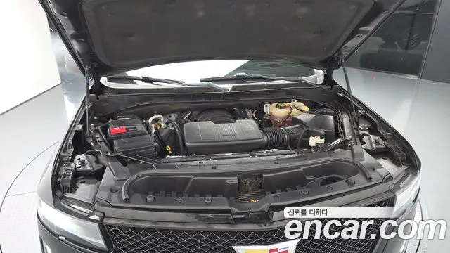 Cadillac Escalade Generation 5 — Фото автомобиля 6