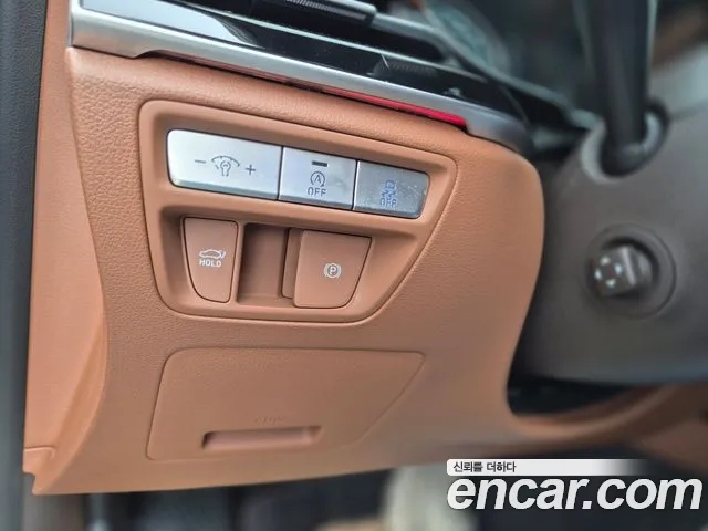 Genesis G80 Бензин 2.5 турбо AWD — Фото автомобиля 15