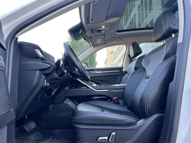 Haval H6 — Фото автомобиля 17