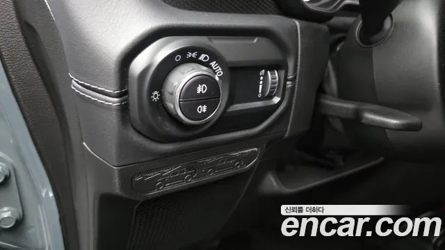 Jeep Wrangler Wrangler (JL) — Фото автомобиля 14