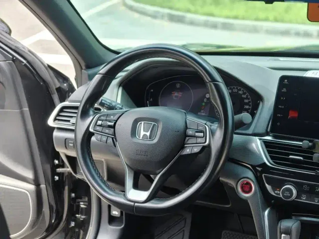 Honda Inspire — Фото автомобиля 10