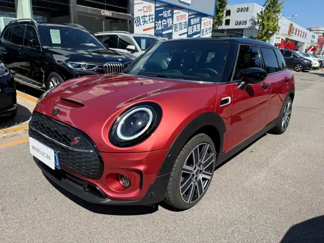 MINI Clubman — Фото автомобиля 3