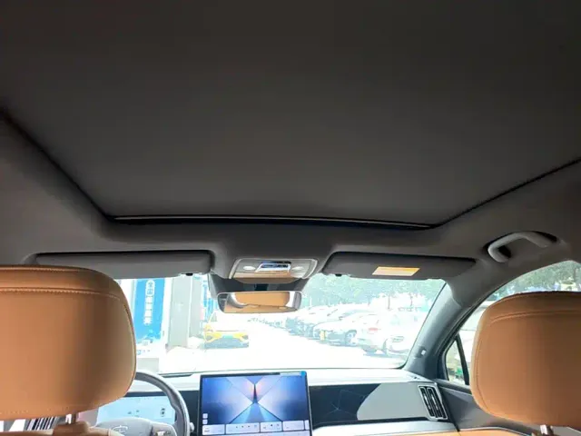 BYD Song L DM-i 2024 160km Excellence — Фото автомобиля 17