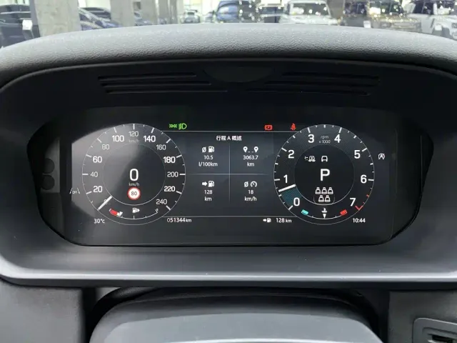 Land Rover Discovery — Фото автомобиля 18