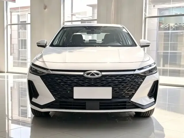 Chery Arrizo 8 — Фото автомобиля 2