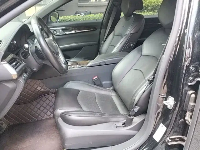 Cadillac CT6 — Фото автомобиля 14