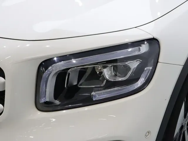 Mercedes-Benz GLB-Class — Фото автомобиля 21