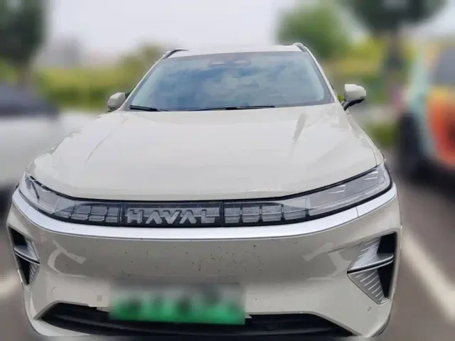 Haval Haval Xiaolong MAX 2025 Hi4 165 Ultra Smart Drive Edition — Фото автомобиля 4