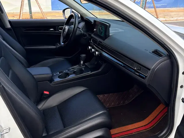 Honda Civic — Фото автомобиля 8