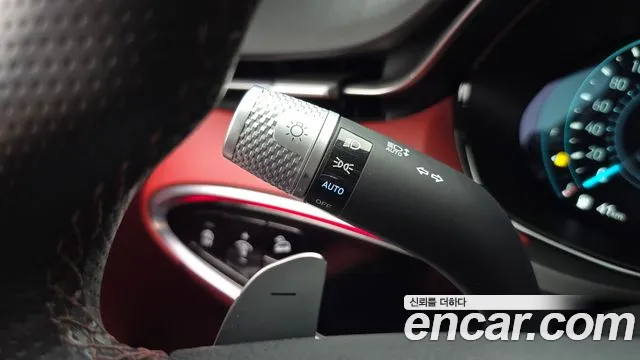 Genesis GV70 2.5T Бензин AWD — Фото автомобиля 25