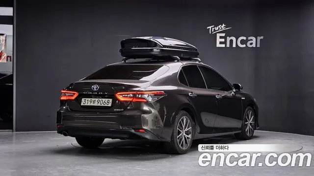 Toyota Camry — Фото автомобиля 2