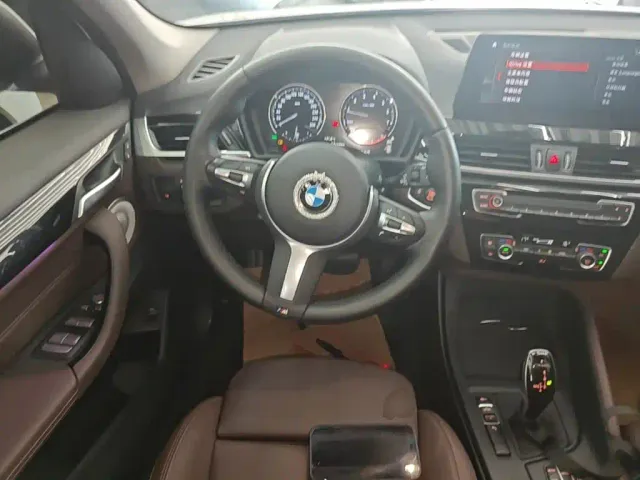 BMW X1 — Фото автомобиля 10