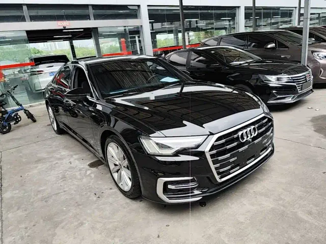 Audi A6L — Фото автомобиля 3